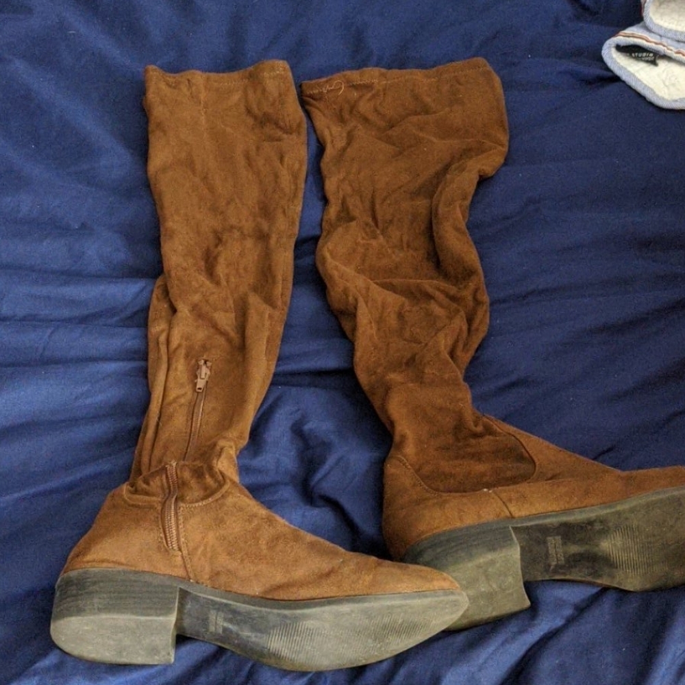 Knee Hight Boots